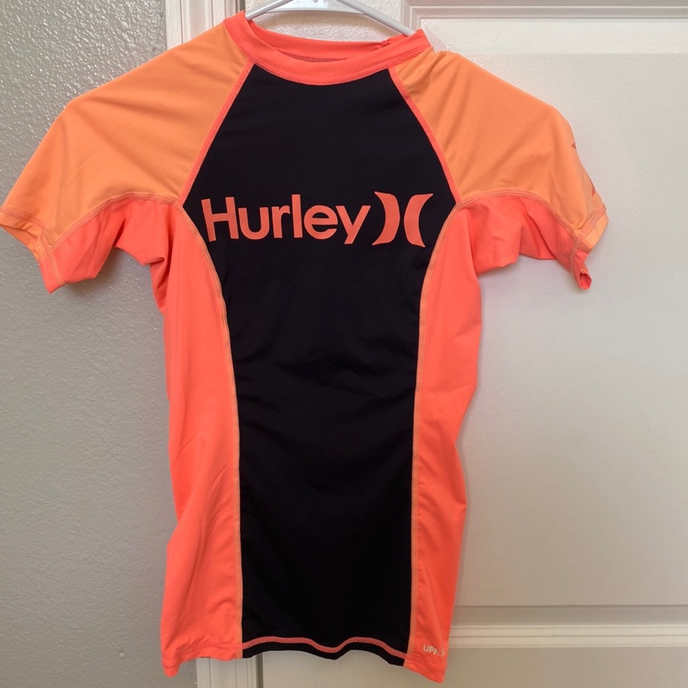 Hurley Size Extra Small Black, Hot pink, and neon orange rash guard